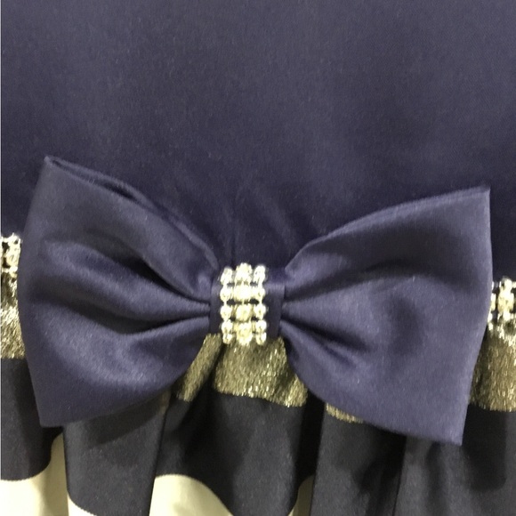 Kids Formal Navy Blue Dress, in Great Condition - Picture 8 of 8